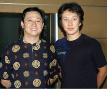 与相声演员海伦在一起