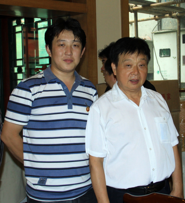 与毛主席管家吴连登
