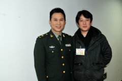与著名歌手金波