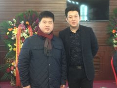 与北京电视台主持人李然留影